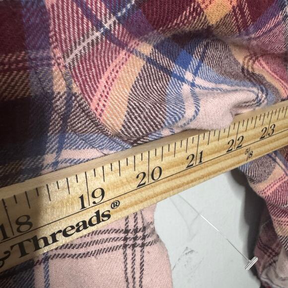 Old Navy Women’s Boyfriend Shirt M Plaid Flannel Button‎ Down Long Sleeve Cotton - Picture 4 of 7